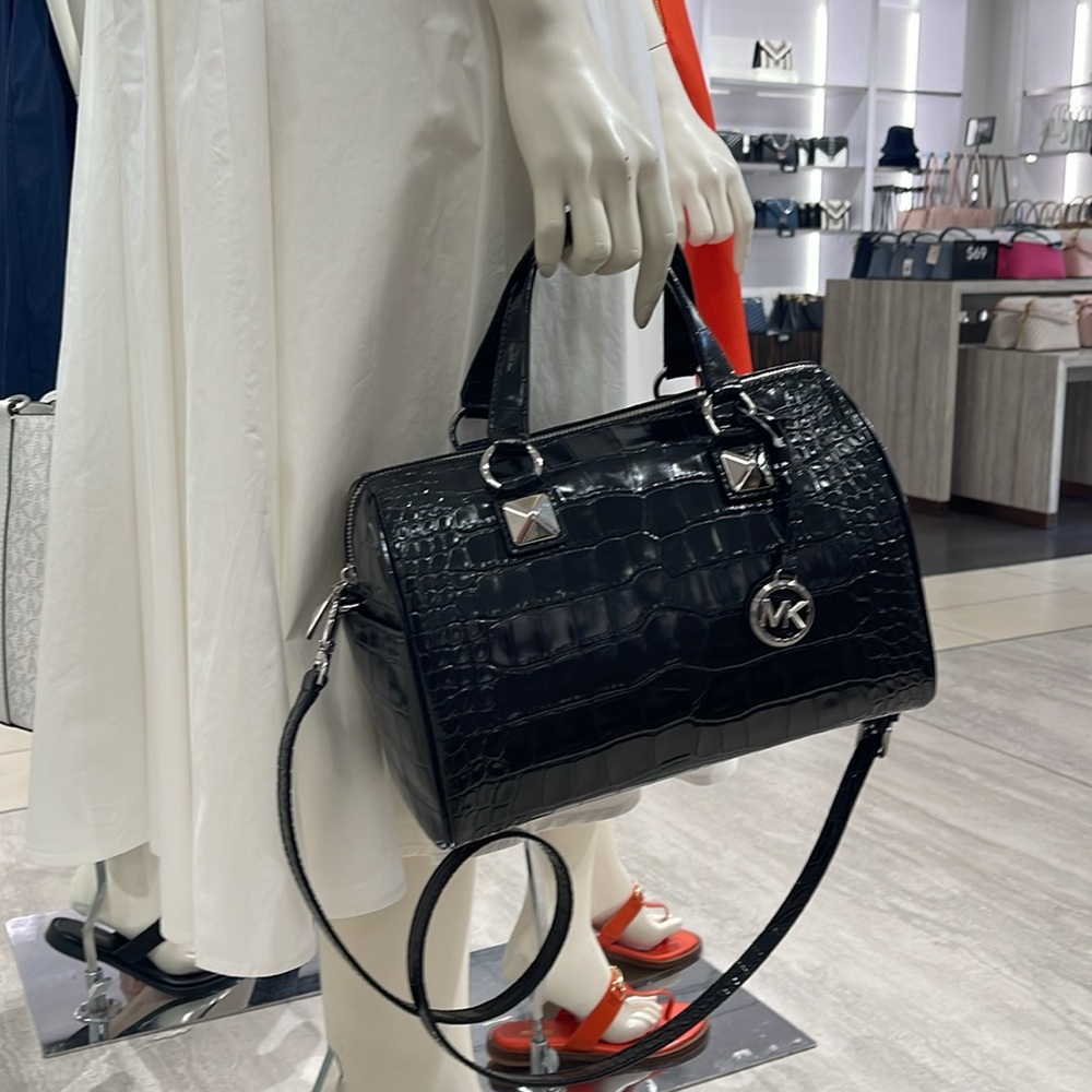 Michael Kors Grayson Medium Crocodile Embossed Leather Satchel
Black 
NWT - Picture 14 of 16